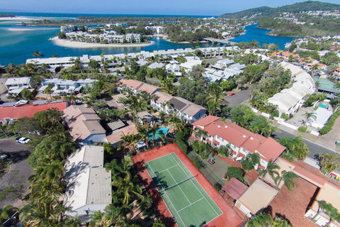 Noosa Sound Resort - QLD Tourism 0