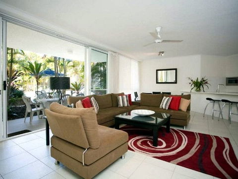 Noosa Tropicana - QLD Tourism 3