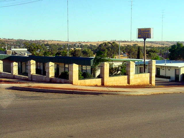 Jennapullin WA QLD Tourism