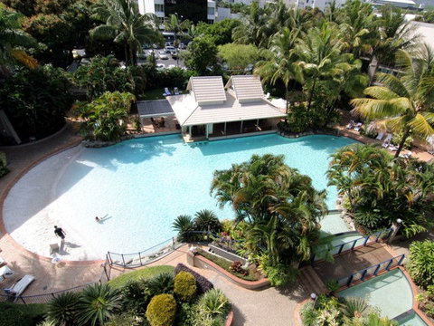 Novotel Cairns Oasis Resort - QLD Tourism 6