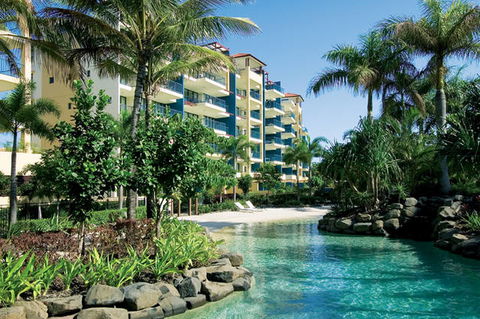 Oaks Seaforth Resort - Queensland Tourism 0