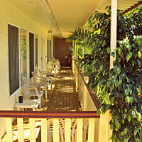 Ocean Park Motel And Holiday Apartments - QLD Tourism 5