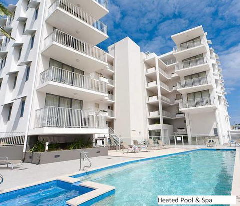Ocean Views Resort - QLD Tourism 2