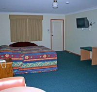 Overlander Motor Lodge - QLD Tourism