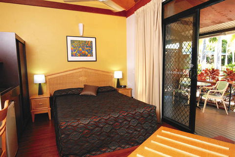 Palms City Resort - QLD Tourism 2