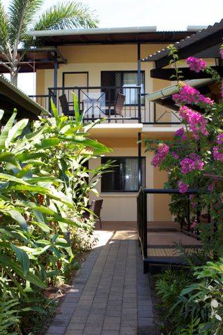 Palms City Resort - QLD Tourism 6