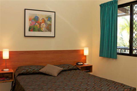 Palms City Resort - QLD Tourism 7
