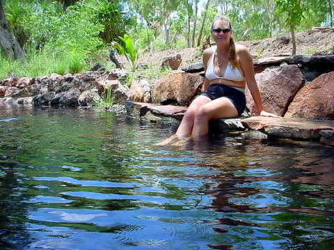 Paradise Beach Apartments - QLD Tourism 0