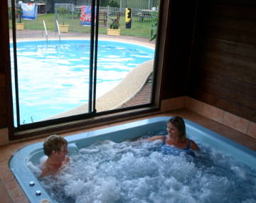 Pelican Motor Inn - QLD Tourism 3