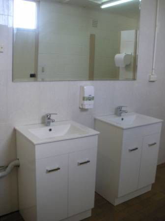 Pinnaroo Caravan Park - QLD Tourism 1