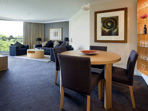 Pullman Quay Grand Sydney Harbour - Queensland Tourism 1