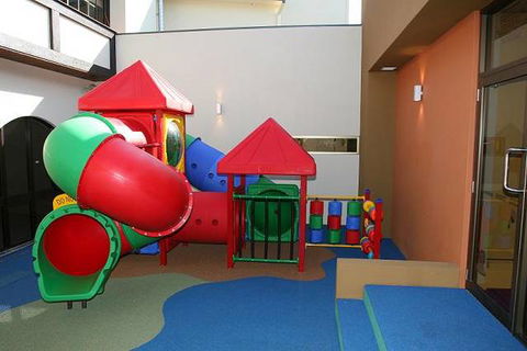 Quality Hotel Mermaid Waters - QLD Tourism 3