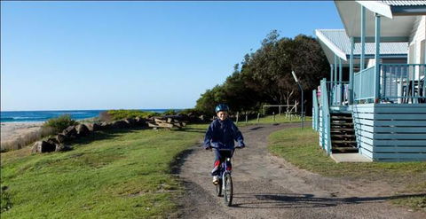 Racecourse Beach Tourist Park - QLD Tourism 9