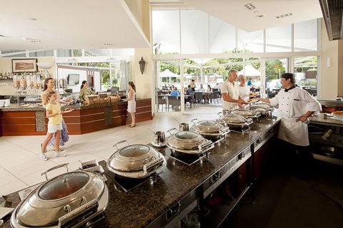 RACV Royal Pines Resort - QLD Tourism 8