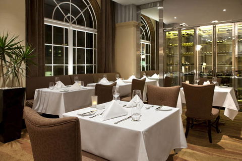 Radisson Blu Hotel Sydney - Queensland Tourism 3