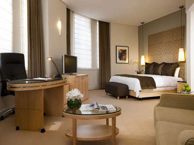 Radisson Blu Hotel Sydney - Queensland Tourism 4