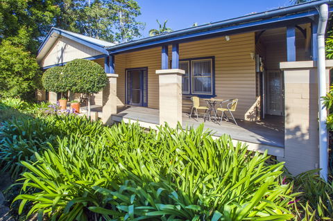 Rivendell Guest House - Queensland Tourism 1