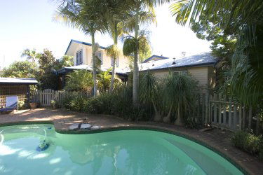 Rivendell Guest House - Queensland Tourism 4