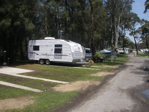 Riverside Caravan Park - QLD Tourism 0