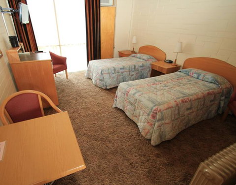 Rubicon Hotel Motel - Queensland Tourism 5