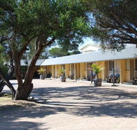 Rye Beach Motel - QLD Tourism