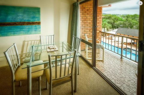 Sandcastles Holiday Apartments - Queensland Tourism 8