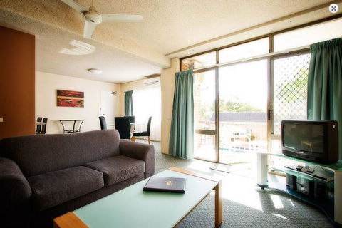 Sandcastles Holiday Apartments - Queensland Tourism 10