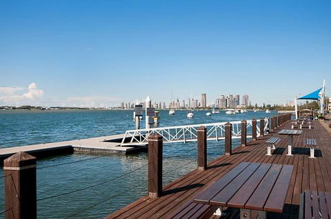 Sandcastles On The Broadwater - Queensland Tourism 6