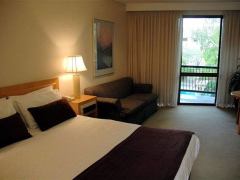 Sandown Regency & Serviced Apartments - QLD Tourism 2