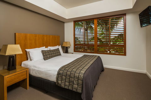 Sea Change Beachfront Apartments - QLD Tourism 2