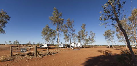 Curtin Springs Wayside Inn - QLD Tourism 13