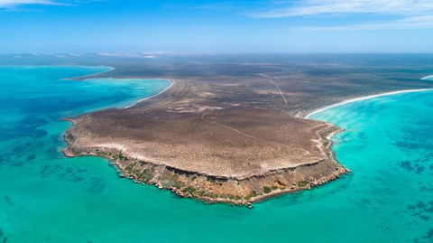 Dirk Hartog Island Eco Lodge - QLD Tourism 7