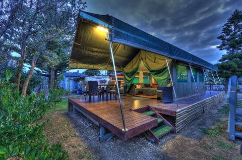 Tathra Beach Family Park - Queensland Tourism 0