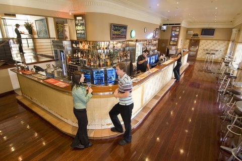 Clarendon Hotel - Queensland Tourism 8