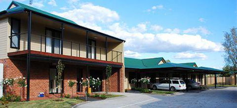 The Denman - QLD Tourism 4