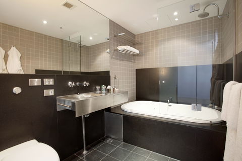 Mansion Hotel And Spa At Werribee Park - QLD Tourism 7