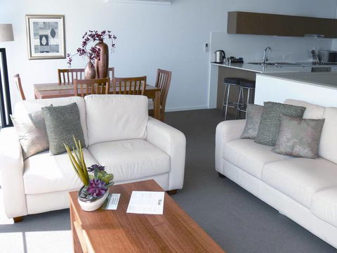 The Victoria Apartments - QLD Tourism 1