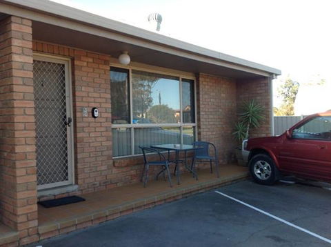 Town Centre Holiday Apartments - QLD Tourism 1