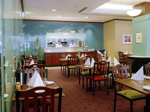 Travelodge Wynyard Sydney - Queensland Tourism 1