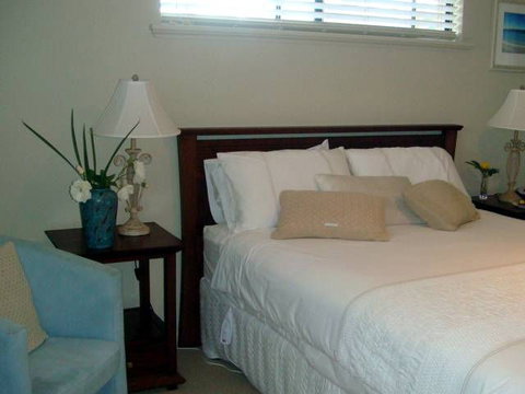 Trigg Retreat Bed And Breakfast - Queensland Tourism 0