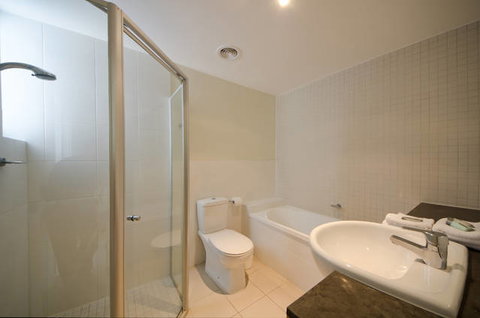 Trilogy Surfers Paradise - Queensland Tourism 9