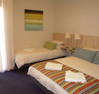 Tudor Inn Motel - QLD Tourism