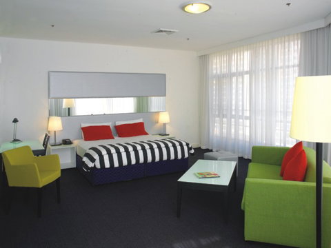 Vibe Hotel Sydney - QLD Tourism 4