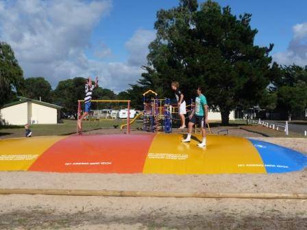 Victor Harbor Holiday And Cabin Park - Queensland Tourism 4