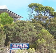 Vivonne Bay Island Getaway - QLD Tourism