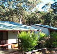 Warrawee Cottages - Queensland Tourism
