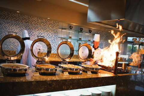 Watermark Hotel And Spa Gold Coast - QLD Tourism 3