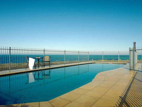 Whitecrest Great Ocean Road Resort - QLD Tourism 1