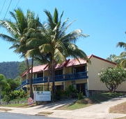 Whitsunday Waterfront Apartments - QLD Tourism