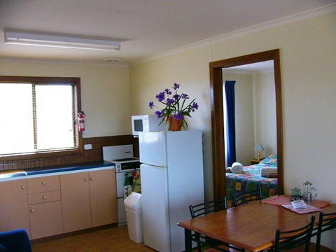Windana Cottages - QLD Tourism 2